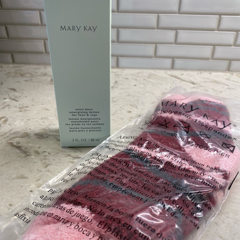 Mint Bliss Energizing Lotion for Feet & Legs
